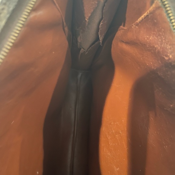 Authentic Vintage LV Monogram Toiletry Pouch - Picture 5 of 5